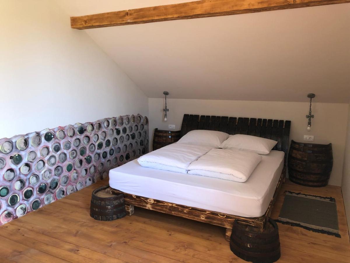 Vamis Hotel Gornji Petrovci Eksteriør billede